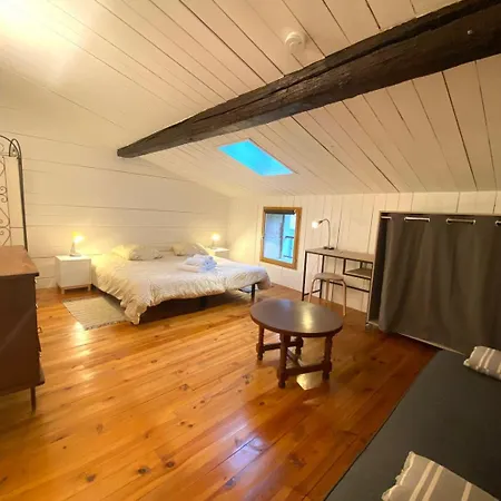 Le Clain De Vivonne, Cosy Appartement Plein Centre Exterior foto